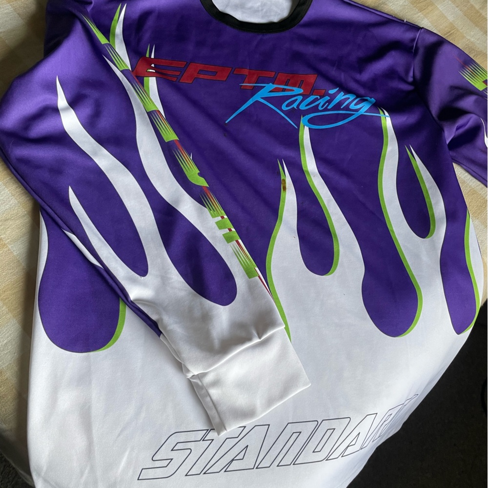 Racing crewneck size large
